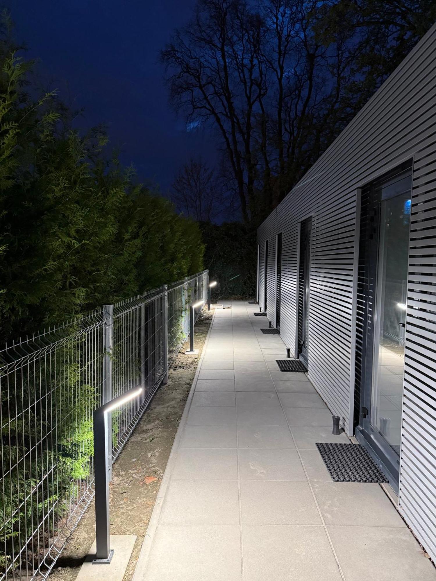 Student House Pawilony * Warszawa