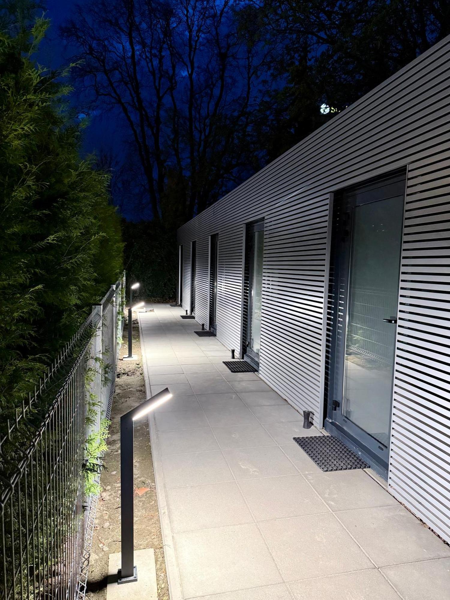 Student House Pawilony * Warszawa